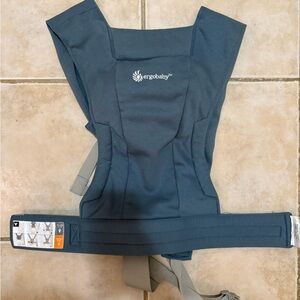 Ergobaby Embrace carrier